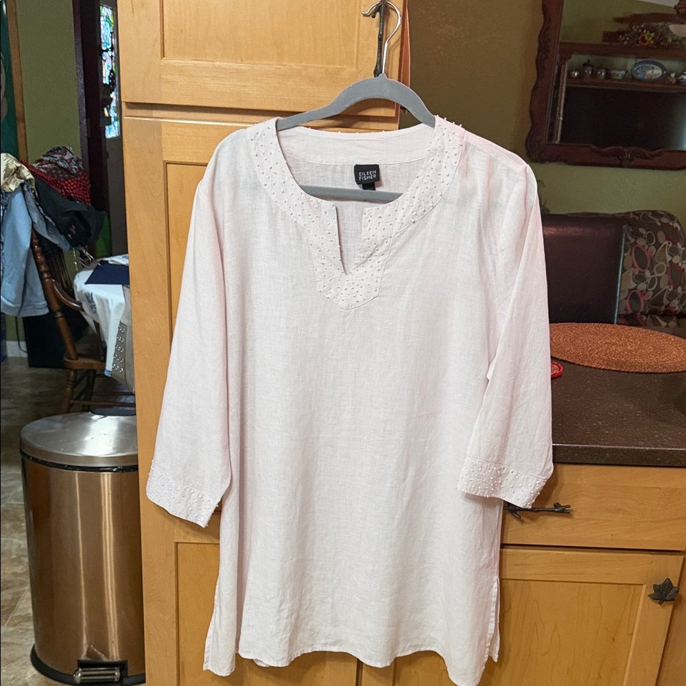 Eileen Fisher  Irish linen with nodded detail Pale Pink V-Neck Tunic